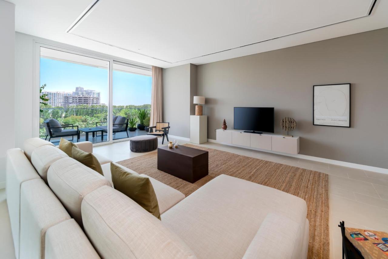 Zaya Al Barari Hotel Living 두바이 외부 사진